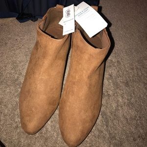 Old Navy ankle boots